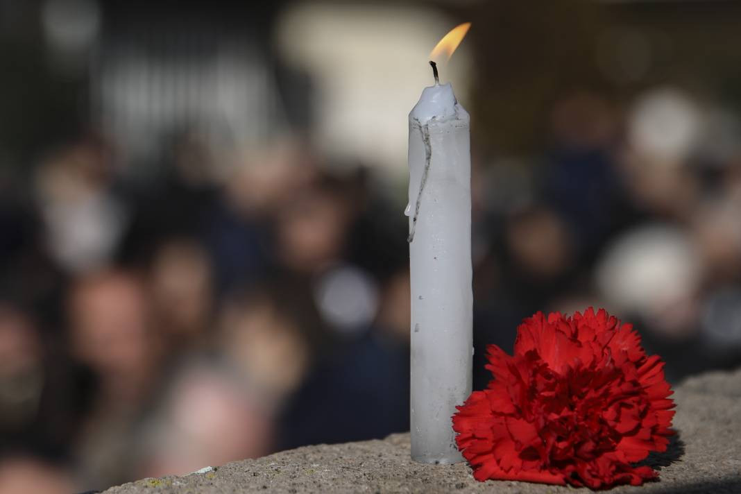 Gazeteci-yazar Uğur Mumcu ölümünün 31'inci yılında anıldı - Resim: 17